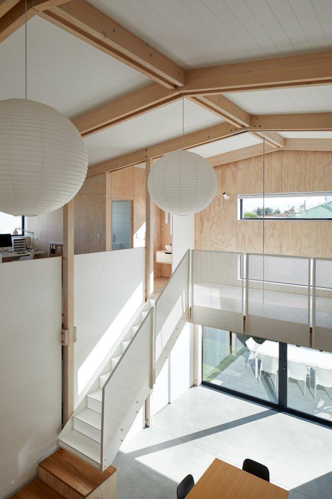 Meet John McNamara of the Innovative Prefab Architectural Abode, Modhouse - George & Willy EU